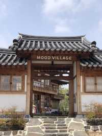 🏯 한옥의 정취를 느낄 수 있는 무드빌리지 카페 