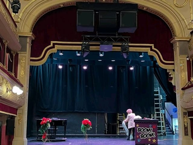 we've been to watch the rock and roll panto and loved it