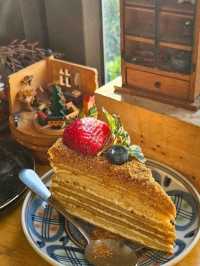 BROS CAFE ของดีชลบุรี เค้กเด็ดมาก ต้องมาโดน