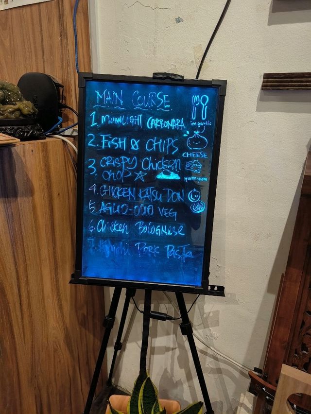 Book Café with Personality + Pasta!