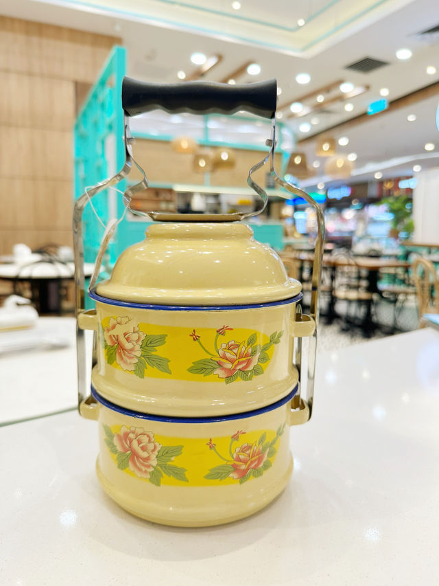Kakatoo Flavors: A Fusion Feast at IOI City Mall