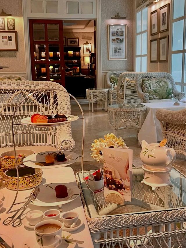 🌺 Timeless Elegance by the River: Mandarin Oriental Bangkok Luxury Stay  🏨👑