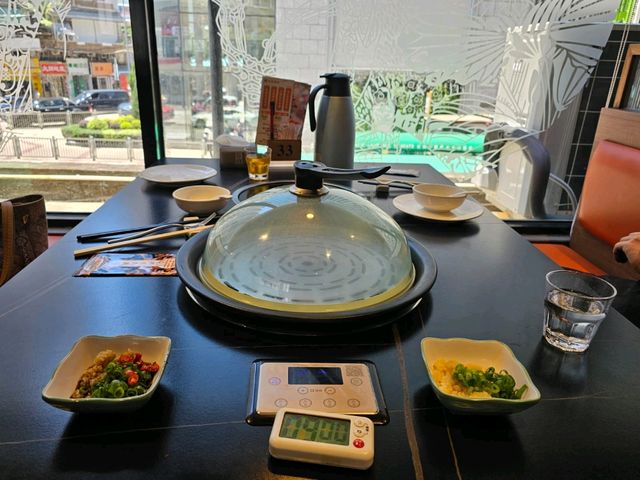 隱藏於~旺角塘尾道61號1樓~鮮味蒸滾鍋。