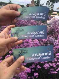  “สวนลุงเวศน์” 🌳 ดอกไม้บาน คนก็แฮปปี้! 📸💚