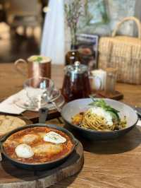 【バンコク】タイ在住外国人が集まる隠れ家おしゃれカフェ「Luka Sukhumvit 31」