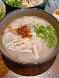 🥢 อร่อยสมคำร่ำลือ ข้าวเปียกเส้น