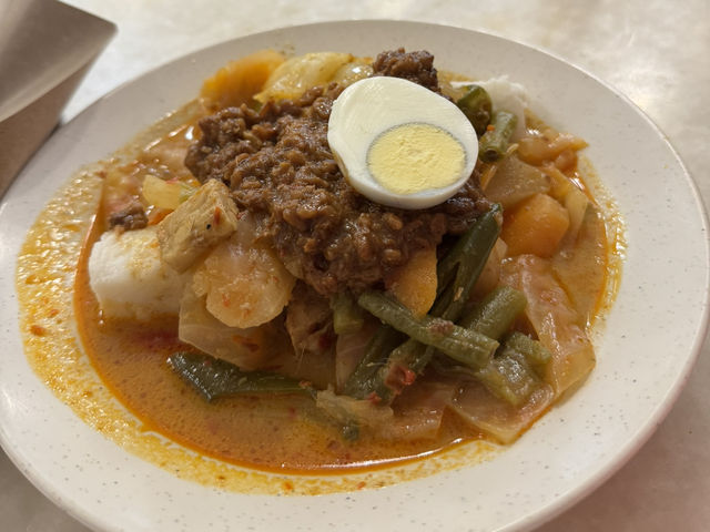 Village Park Nasi Lemak: KL's Legend Lives Up to the Hype