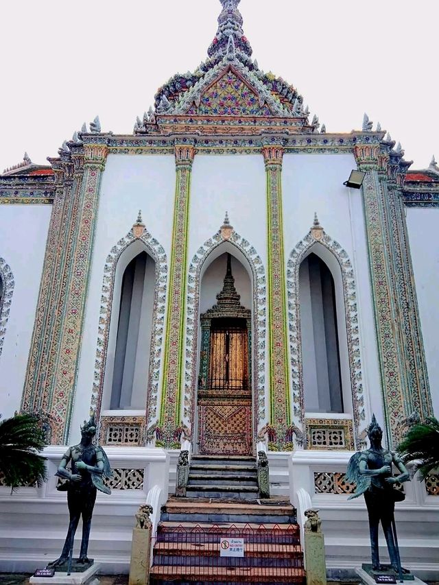 รวมความเป็นหนึ่ง พระบรมมหาราชวัง