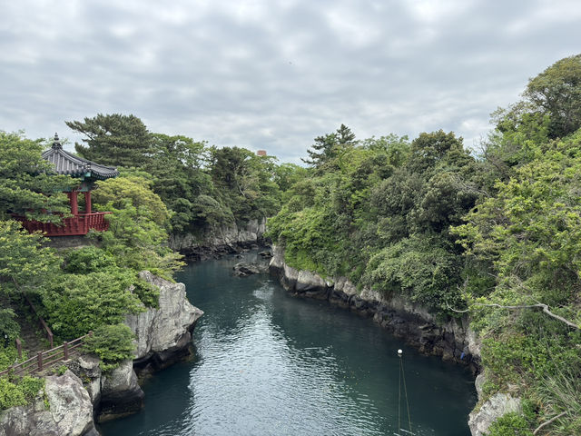 Where City Meets Sea: Korea in 3 Acts