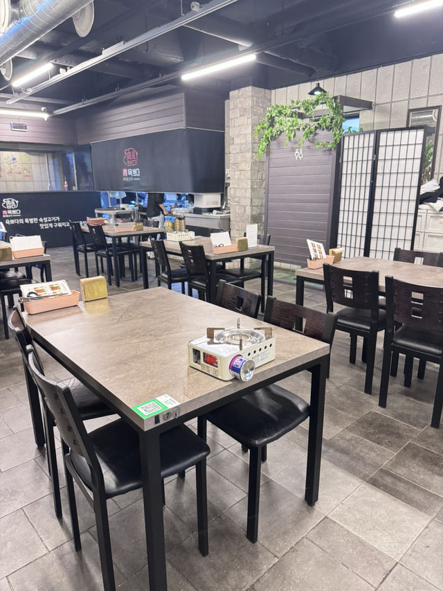 광주 초벌구이 숯불구이 삼겹살 맛집,육쁘다