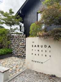 SARUDA - คาเฟ่สุดเก๋ย่านสันติธรรม เด่นเรื่องขนม