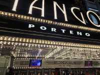해외여행 부에노스아이레스의 탱고 공연장 Tango Porteño