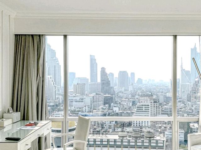 🏨 Pullman Bangkok Hotel G (Silom)