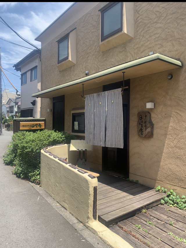 🎐【東京・葛飾柴又】  時代がゆっくりと歩いてる。 下町の風と、寅さんの声が聞こえる場所。