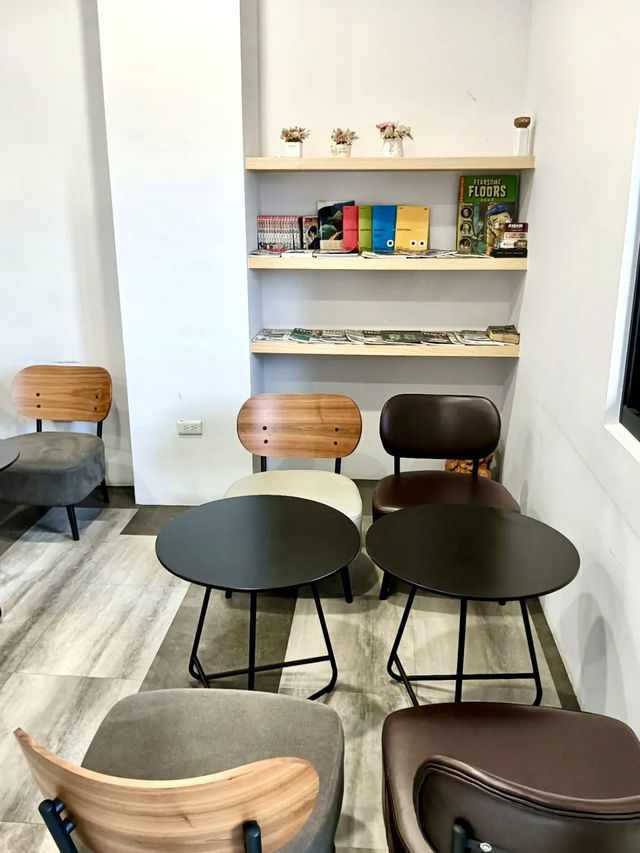 1919 Backpacker Inn (One Night Hostel) – Stylish, Clean & Super Convenient