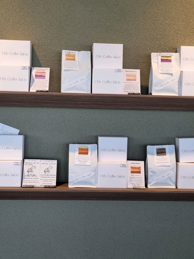 부산 청사포 오션뷰 신상 감성카페 "오브커피살롱"
