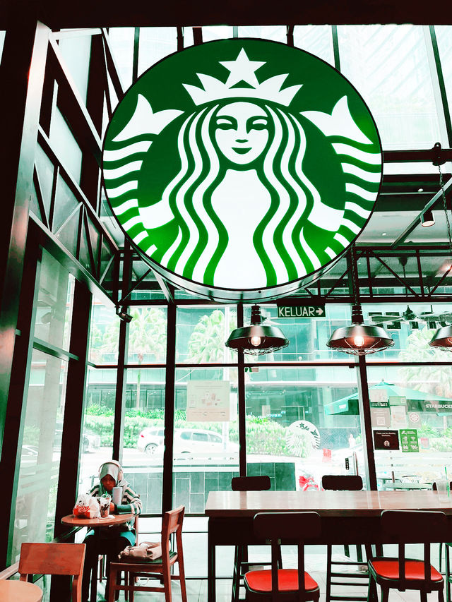 Starbucks KL: The Ultimate Summer Coffee Spot