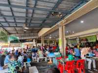 ร้านก๋วยจั๊บเก่าแก่ในตำนานเมืองแปดริ้ว