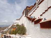 Lhasa อ้อมกอดหิมาลัย ดินแดนแห่งศรัทธาบนหลังคาโลก