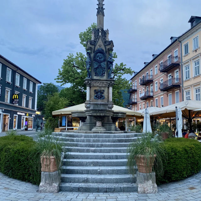 Lakeside Bliss: Unveiling the Austrian Lake District! 🏞️