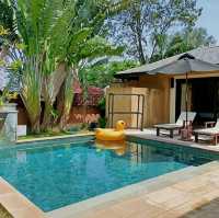 A Secluded Sanctuary of Tropical Elegance