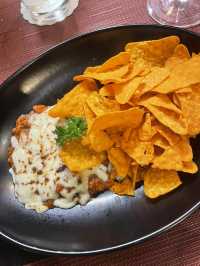 Hendrix Restaurant & Jazz Club in Chiang
