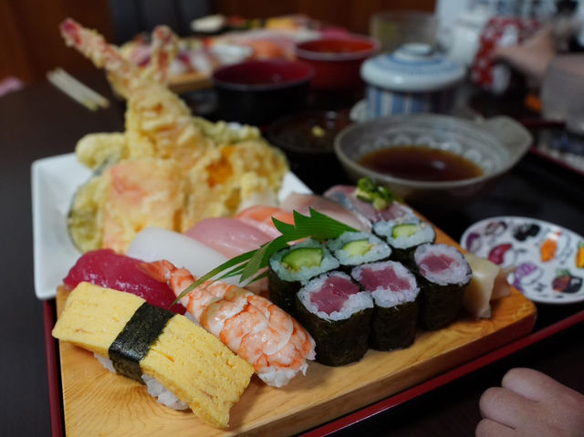 沖繩🇯🇵 不吃商務午餐，真的是血虧