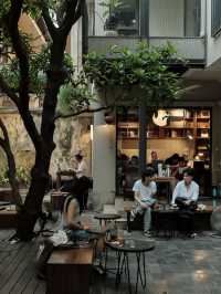 Tranquil Books & Coffee
