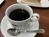 ☕ Early Morning Fuel-Up at Doutor Coffee – Naha Airport