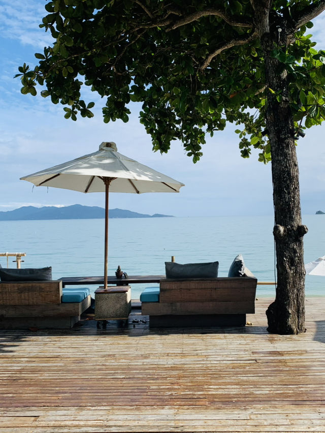 หาดบ่อผุด สมุย น้ำใส สงบ สวยเกินต้าน