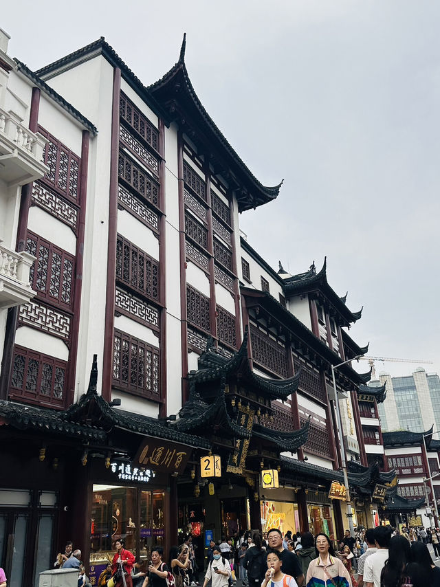 ✨ Discover the Beauty of Yu Garden Shanghai | Traditional Chinese Architecture & Nature