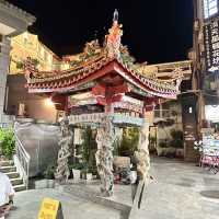Spiritual Seaside Stroll: A Solo Trip to Zengcuo’an Mazu Temple