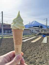 📘《我的富士山絕景之旅》 章節：新倉山淺間公園──我與富士山最接近的一次心跳