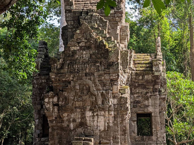 Prasat Preah Palilay is a hidden gem within Angkor