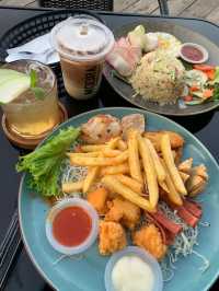 Moora Eatery: Batam’s Lakeside Flavor Haven