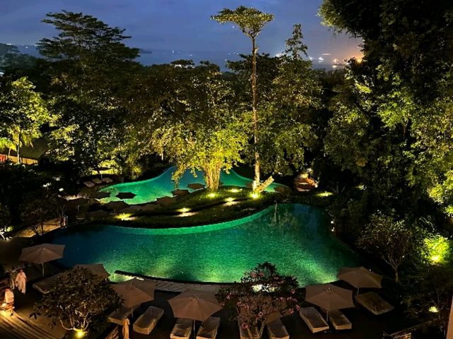 Luxury Meets Nature at Capella Singapore – A Hidden Paradise on Sentosa Island