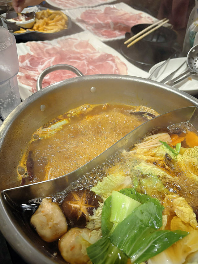Our Fam cafe’ & Shabu ชาบูร้านเด็ดที่แปลงยาว