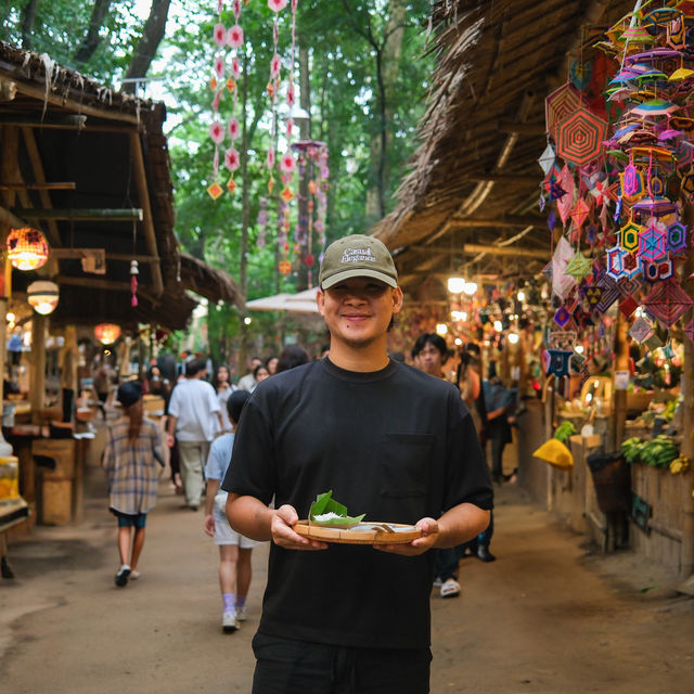 “โอ๊ะป่อย“ ตลาดริมน้ำสุดชิล อ.สวนผึ้ง จ.ราชบุรี 