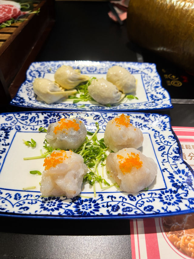 ʚ♡ 宮廷風火鍋店 • 香香宮煮 ♡ɞ
