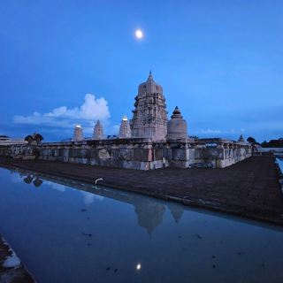 Wat Phu Man Fa at Sunset