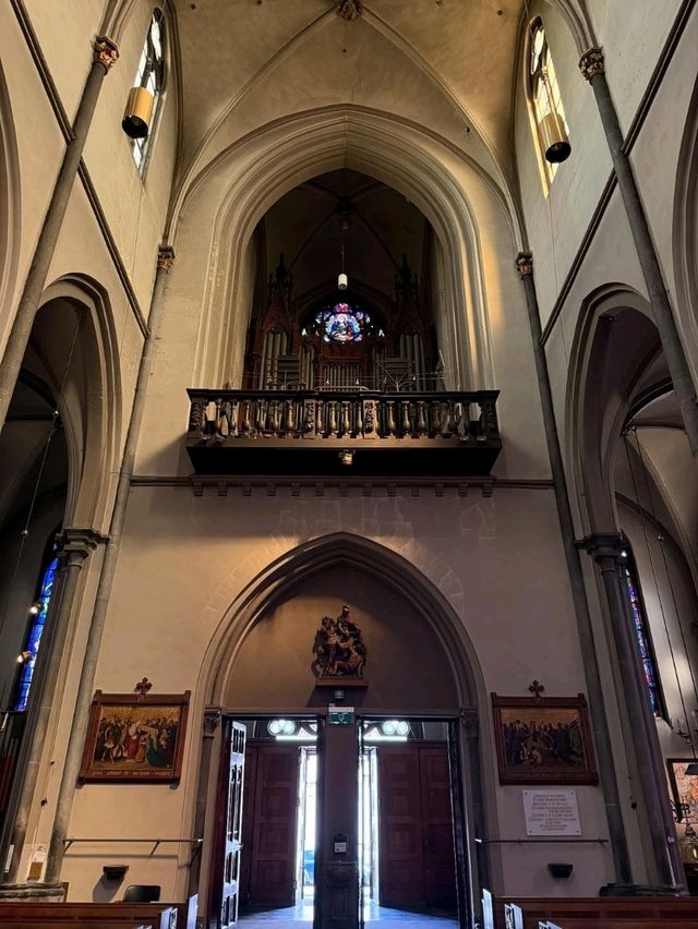 Exploring Sint-Martinuskerk in Maastricht