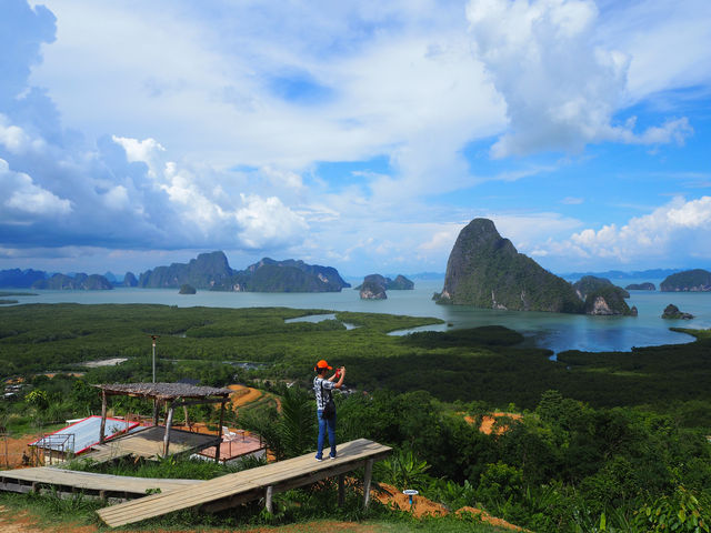 Samet Nangshe Viewpoint: Dawn Over Phang Nga