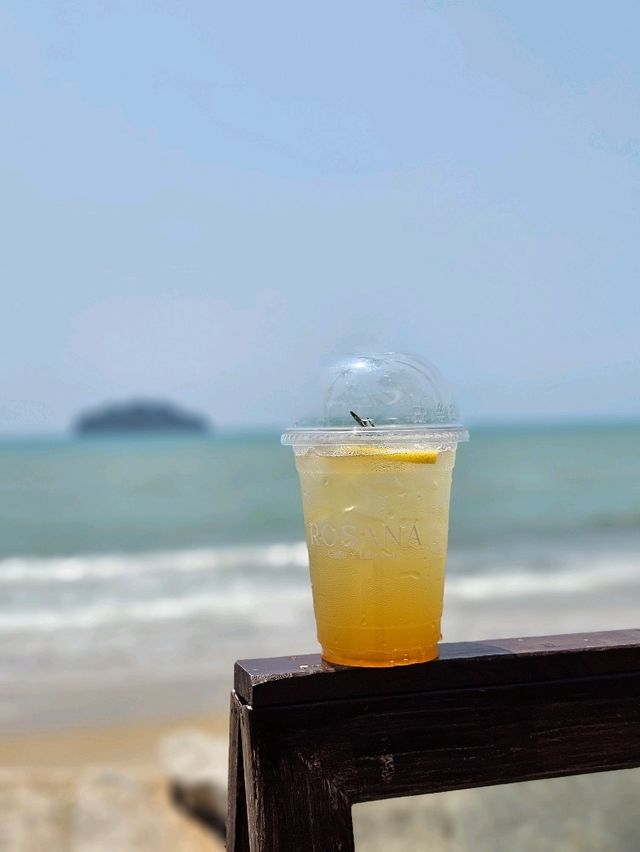 Rosana cafe X Library | ประจวบคีรีขันธ์