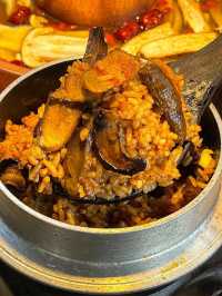 wild mushroom hotpot by Cuihu Lake!