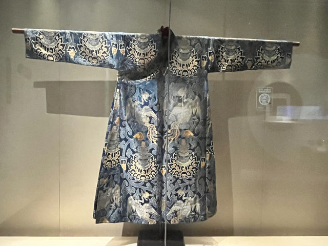 🧵 Suzhou Silk Museum — Dive into China’s Silk Legacy