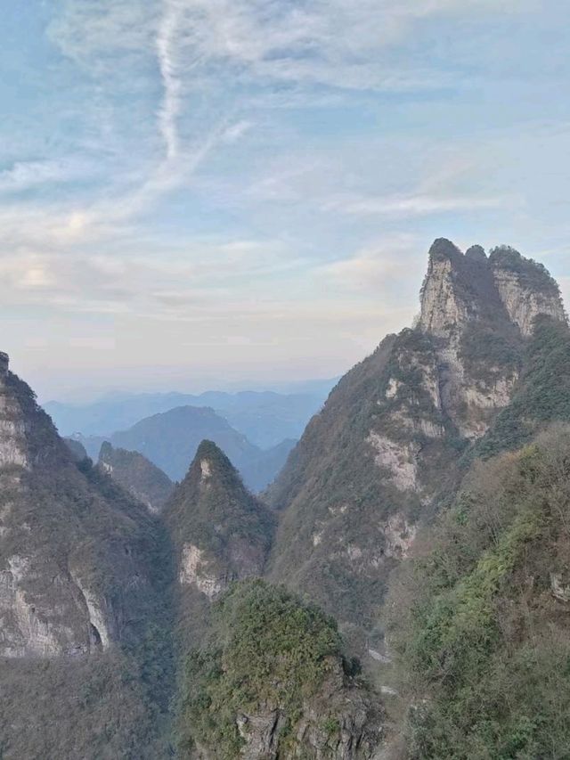 🌄天門山奇遇｜雲霧仙境x99道彎公路挑戰🚗