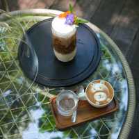 คาเฟ่กลางสวนสุดกรีน อาหารอร่อย จ.เชียงใหม่ ☕️🥗🍰