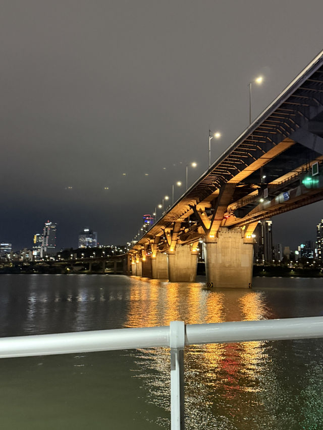 Cloudy Day Dream☁️