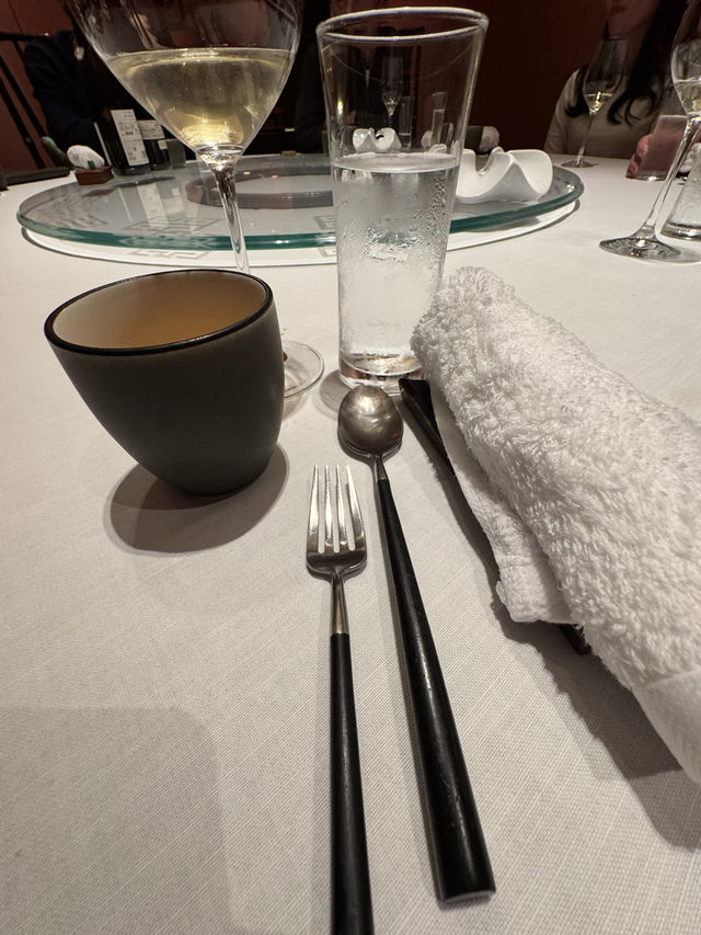 Palace Eats Guide✨ Palace Eats Guide✨