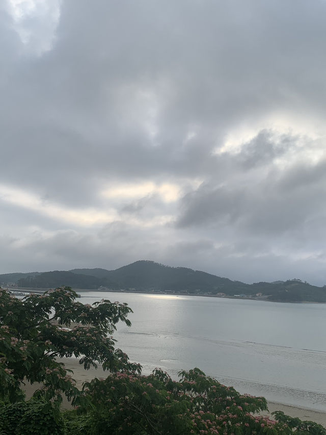 Fall by the Sea🍂 Fall by the Sea🍂